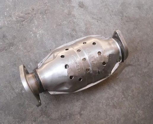 三元催化器鉑碳催化劑回收：節(jié)約資源，共創(chuàng)美好明天